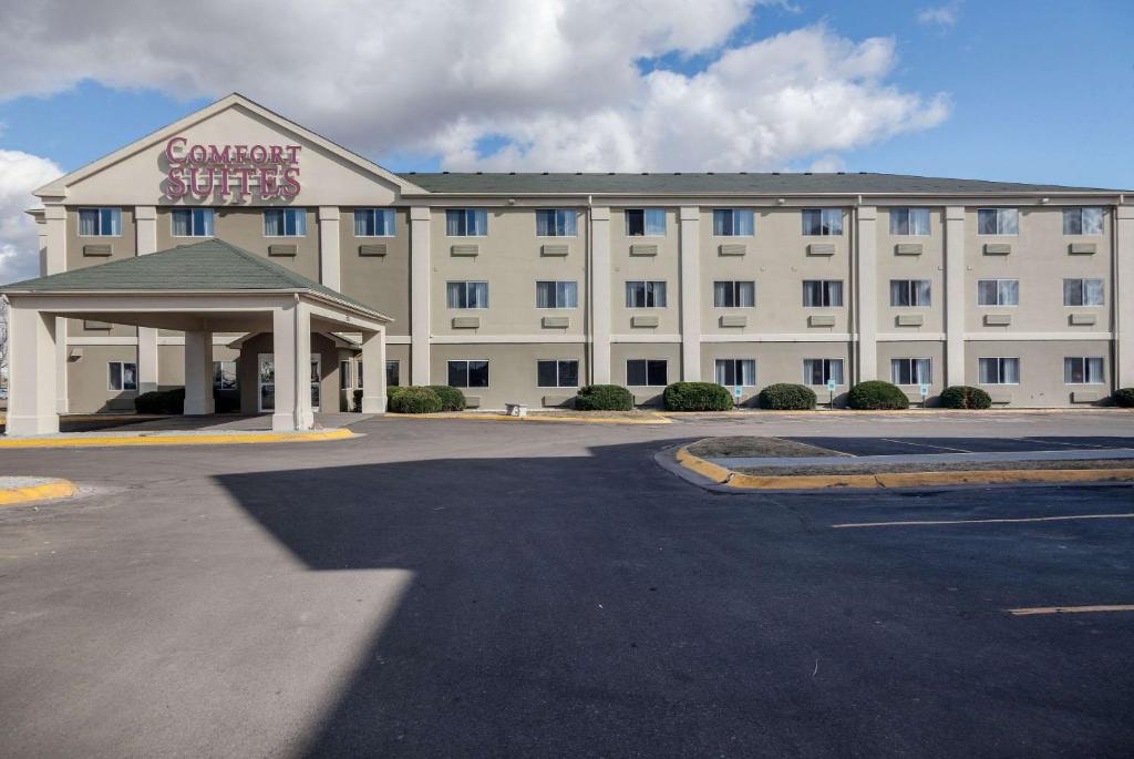 Comfort Suites University Main image 1